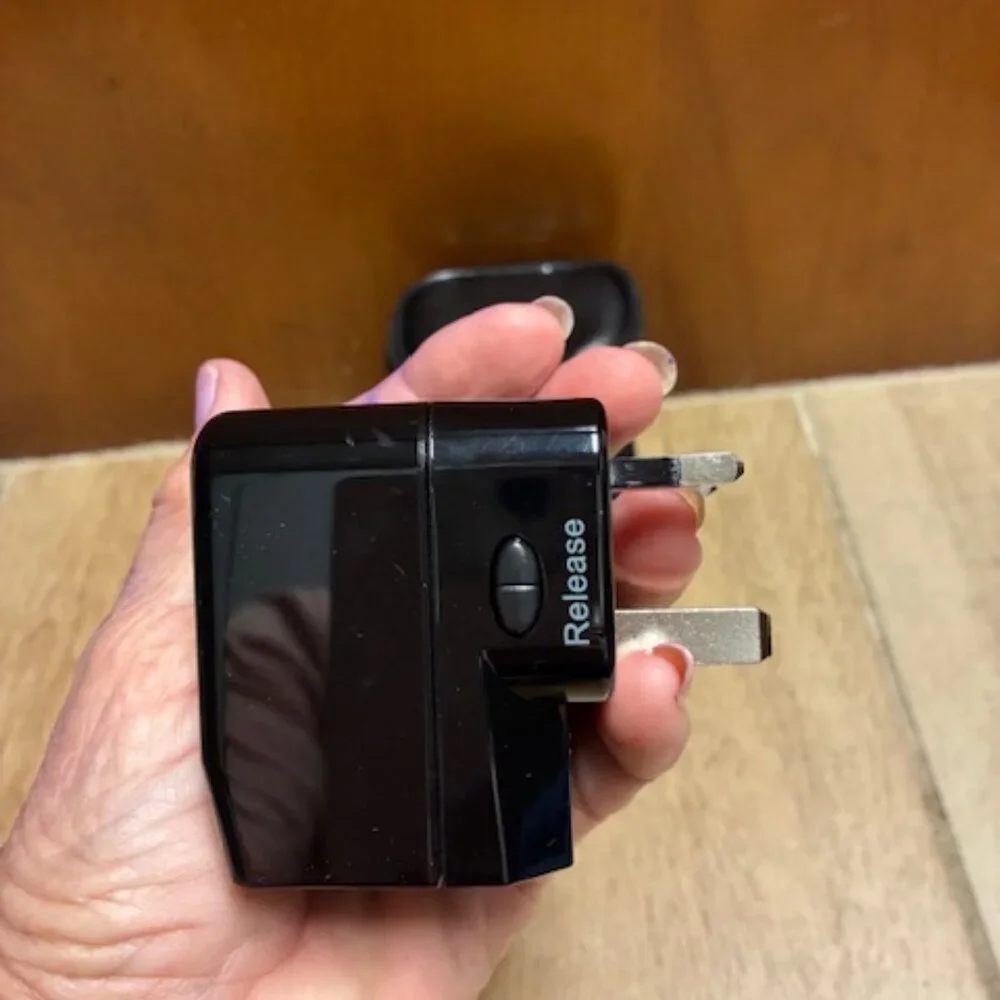 Box of 4 Targus World Travel Adapter w/ dual USB charging ports